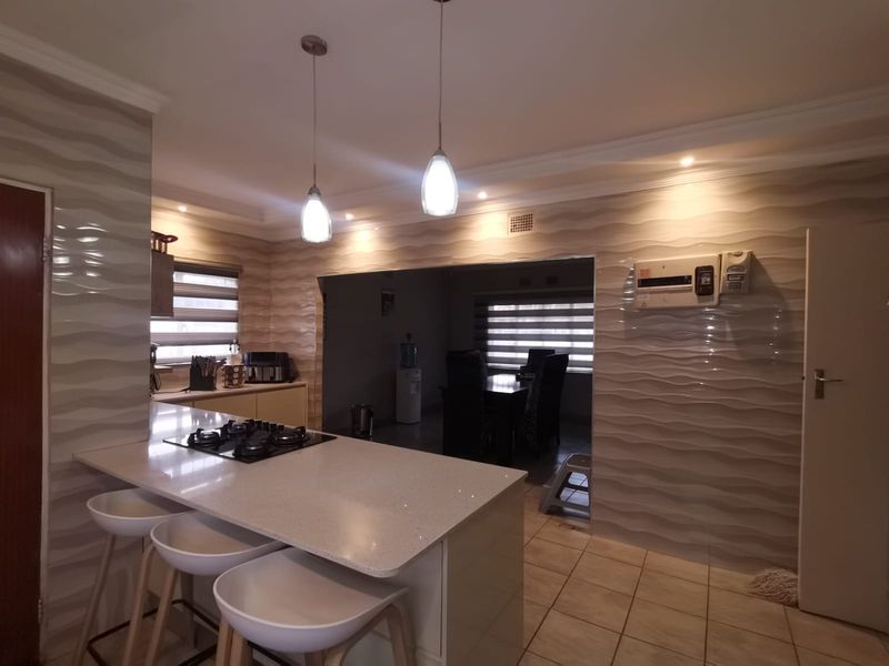 Charming Family Home in the Heart of Vanderbijlpark SE 1 - Photo 9