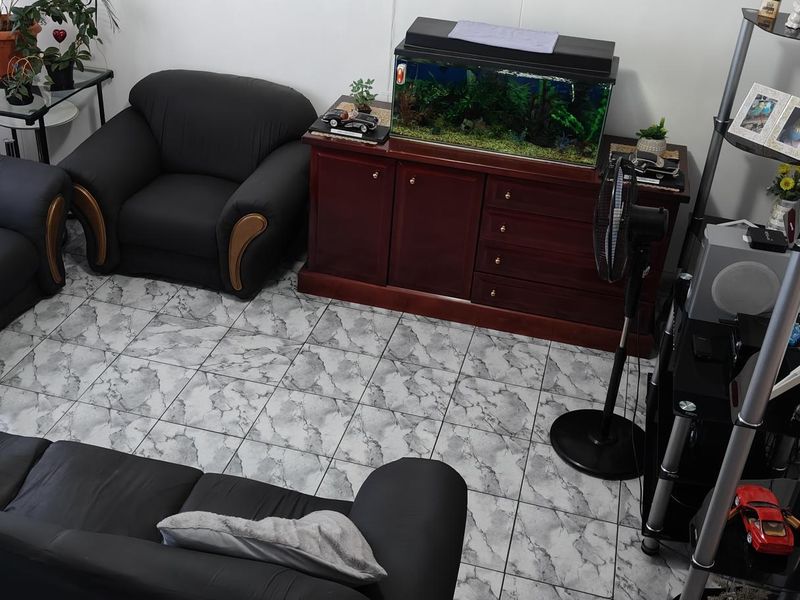 Charming 2-bedroom apartment for sale in Sidwell, Gqeberha—ideal for first-time buyers or investors! - Photo 8