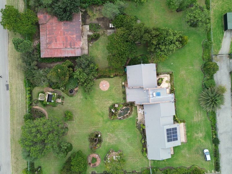 A Rare Country Gem with Dual Living – Space, Style & Serenity in Devon - Photo 3