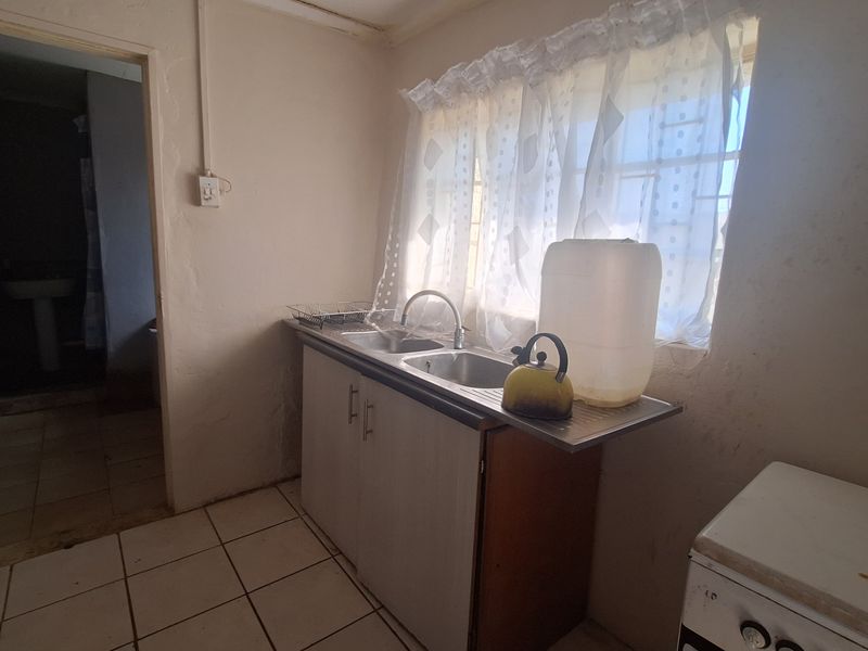 Excellent Investment Opportunity – 5 Income-Generating Units - Photo 10