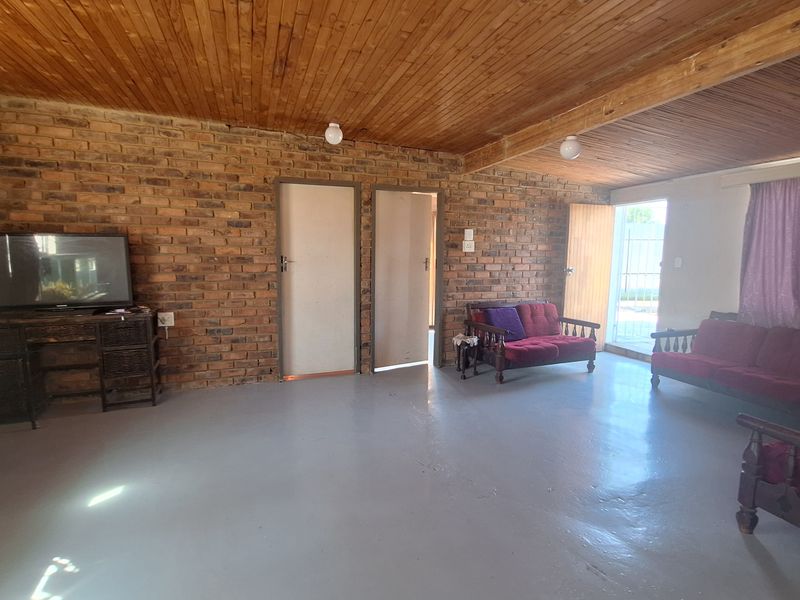 Excellent Investment Opportunity – 5 Income-Generating Units - Photo 5