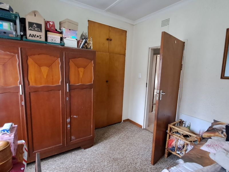 Opportunity Awaits – Large Family Home Needing Some TLC - Photo 6