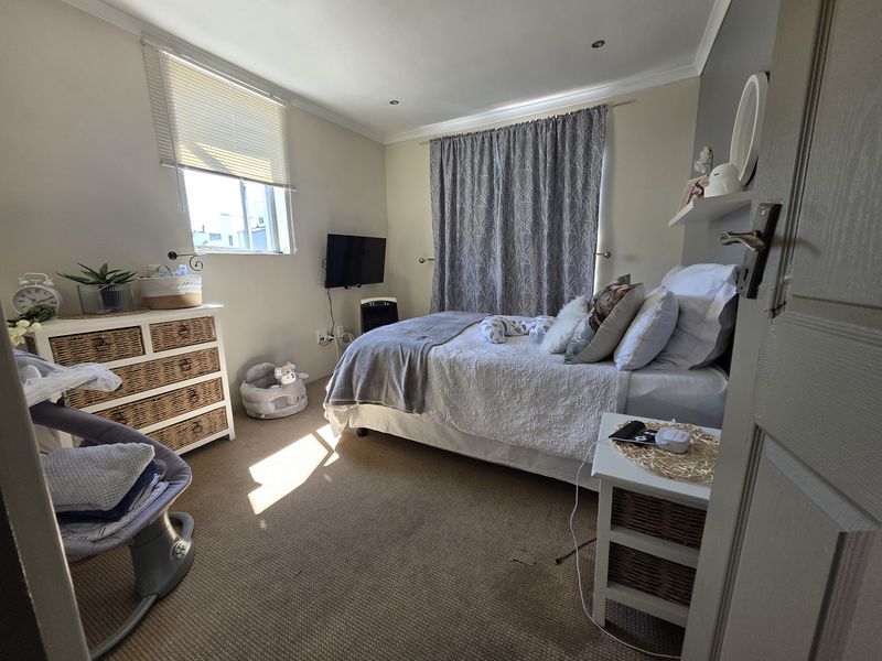 Secure Estate Living in the Heart of Bredasdorp - Photo 4
