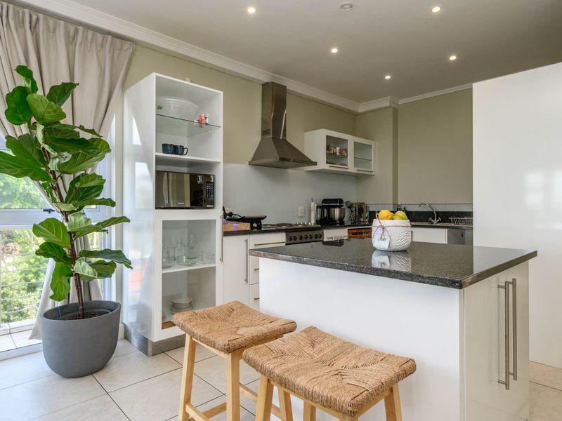 A unique lifestyle choice. - Photo 2