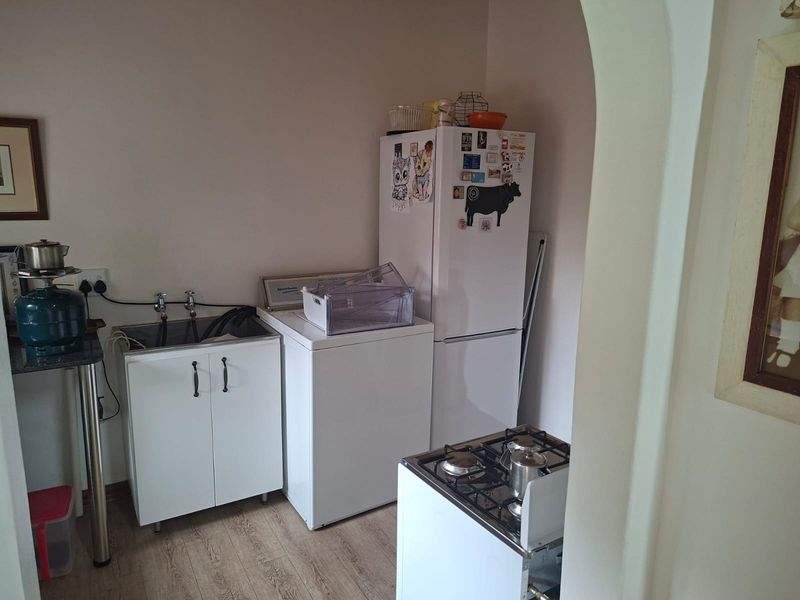 Solid Family Home with Pool, Flatlet & Space to Entertain in Aviary Hill - Photo 6