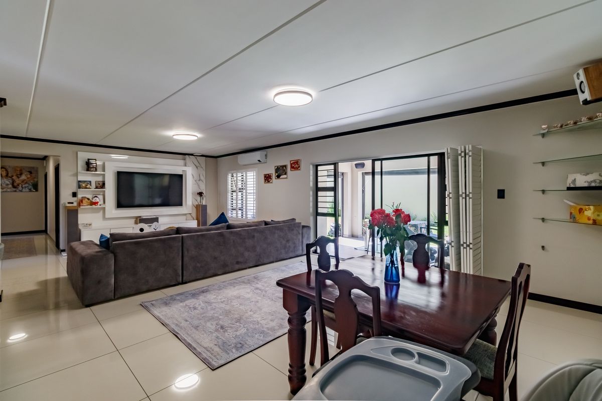 Spacious Ground-Floor Apartment in Villa La Seule with Backup Power & Water. - Photo 4