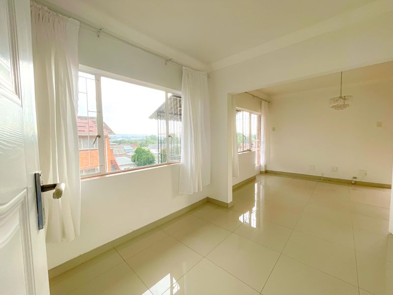 Central Stunner - Photo 2