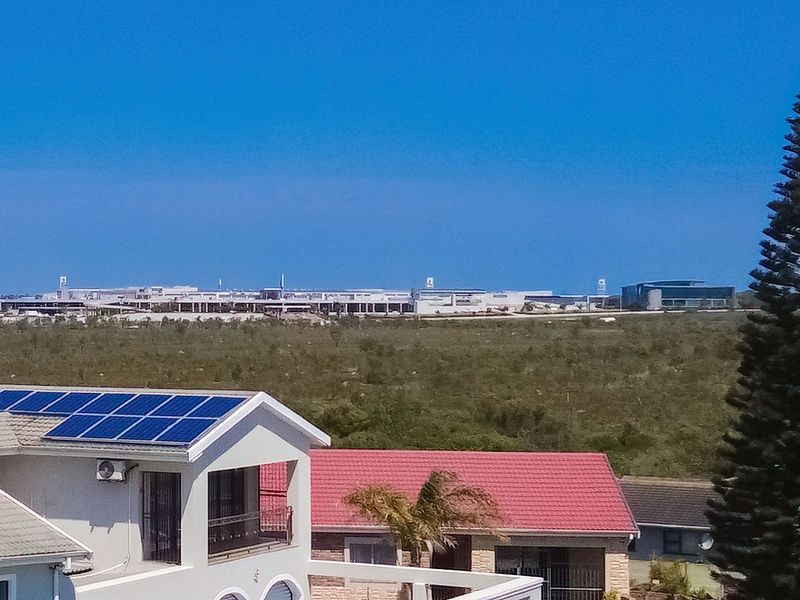 Rowallan Park, first floor, 3-bedroom apartment - Photo 2