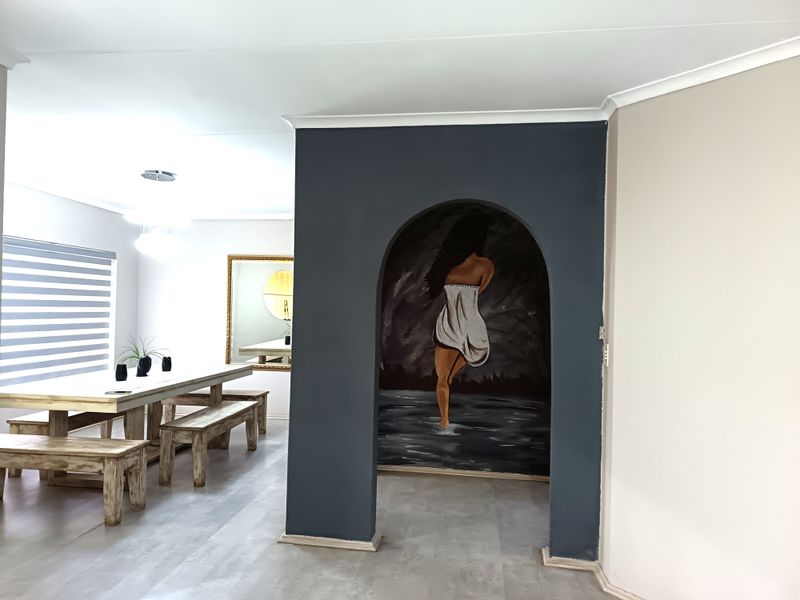 Immaculate Entertainer’s Dream – Luxury Family Living with Pool, Lapa & Stylish Finishes - Photo 9