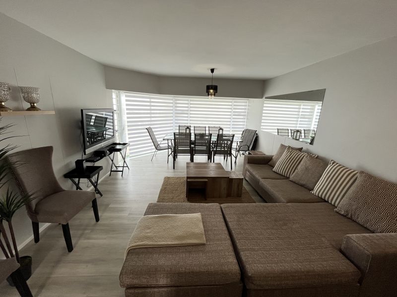 Gonubie - Beautiful Fully Furnished Unit with stunning sea views - Photo 4