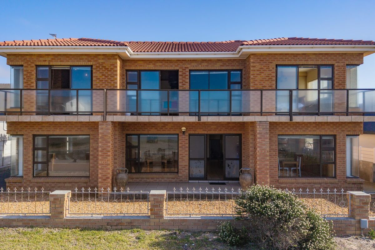 Semi Long-Term Rental – Ocean View Heights, Struisbaai - Photo 2