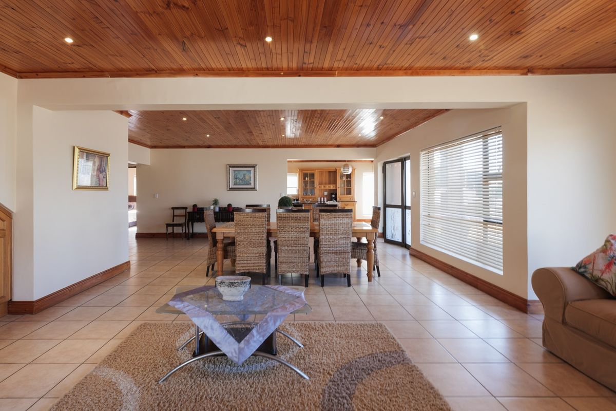 Semi Long-Term Rental – Ocean View Heights, Struisbaai - Photo 4