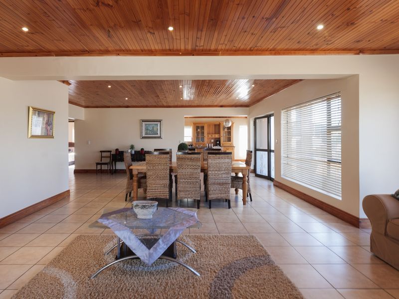 Semi Long-Term Rental – Ocean View Heights, Struisbaai - Photo 4
