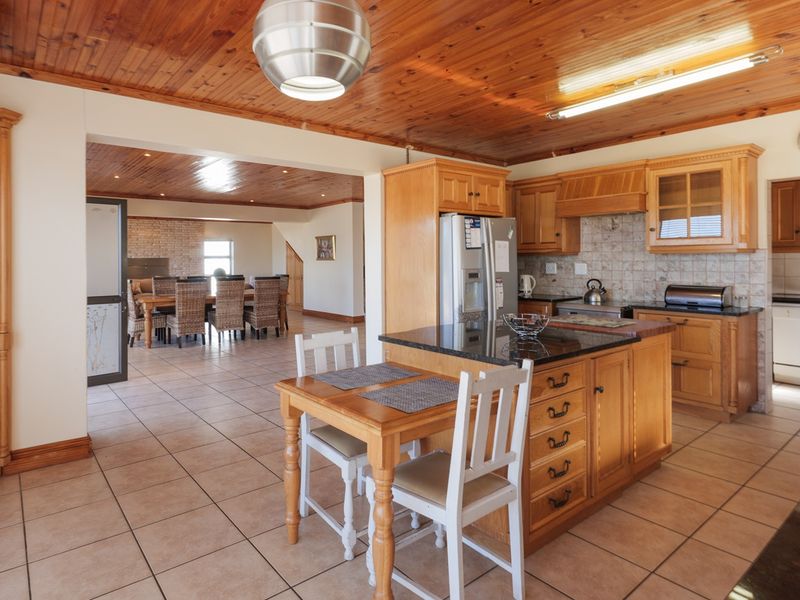 Semi Long-Term Rental – Ocean View Heights, Struisbaai - Photo 10