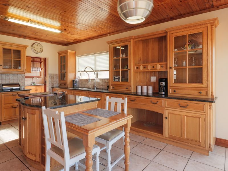 Semi Long-Term Rental – Ocean View Heights, Struisbaai - Photo 7