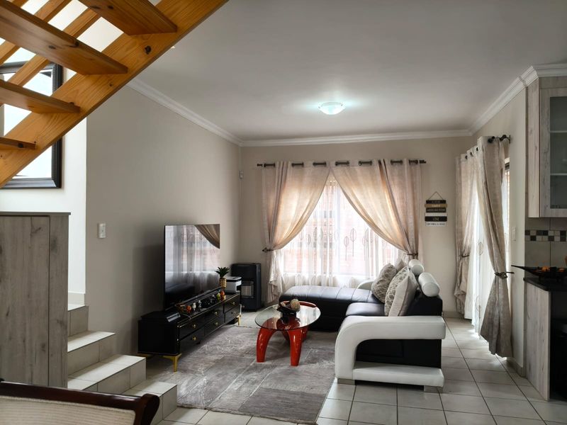 Modern Comfort & Secure Living in Olien, Waterval East, Rustenburg - Photo 6
