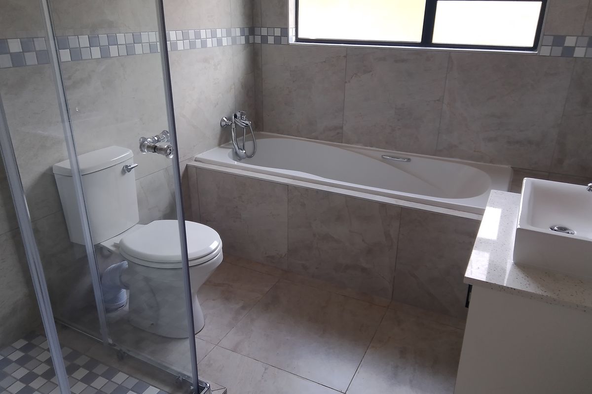 New development houses No translate fee - Photo 4