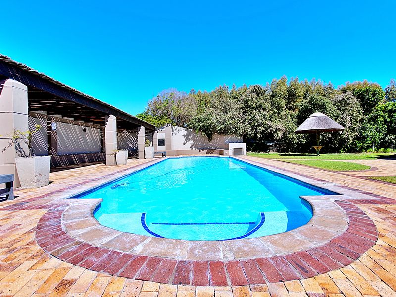 Spacious Corner Stand on the Clubhouse Side with Greenbelt Outlook - Photo 8