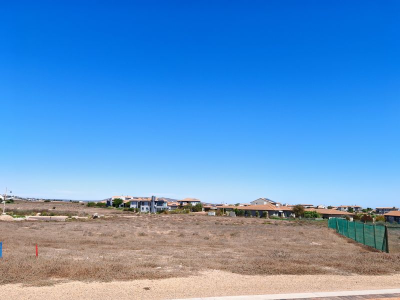 Spacious Corner Stand on the Clubhouse Side with Greenbelt Outlook - Photo 4
