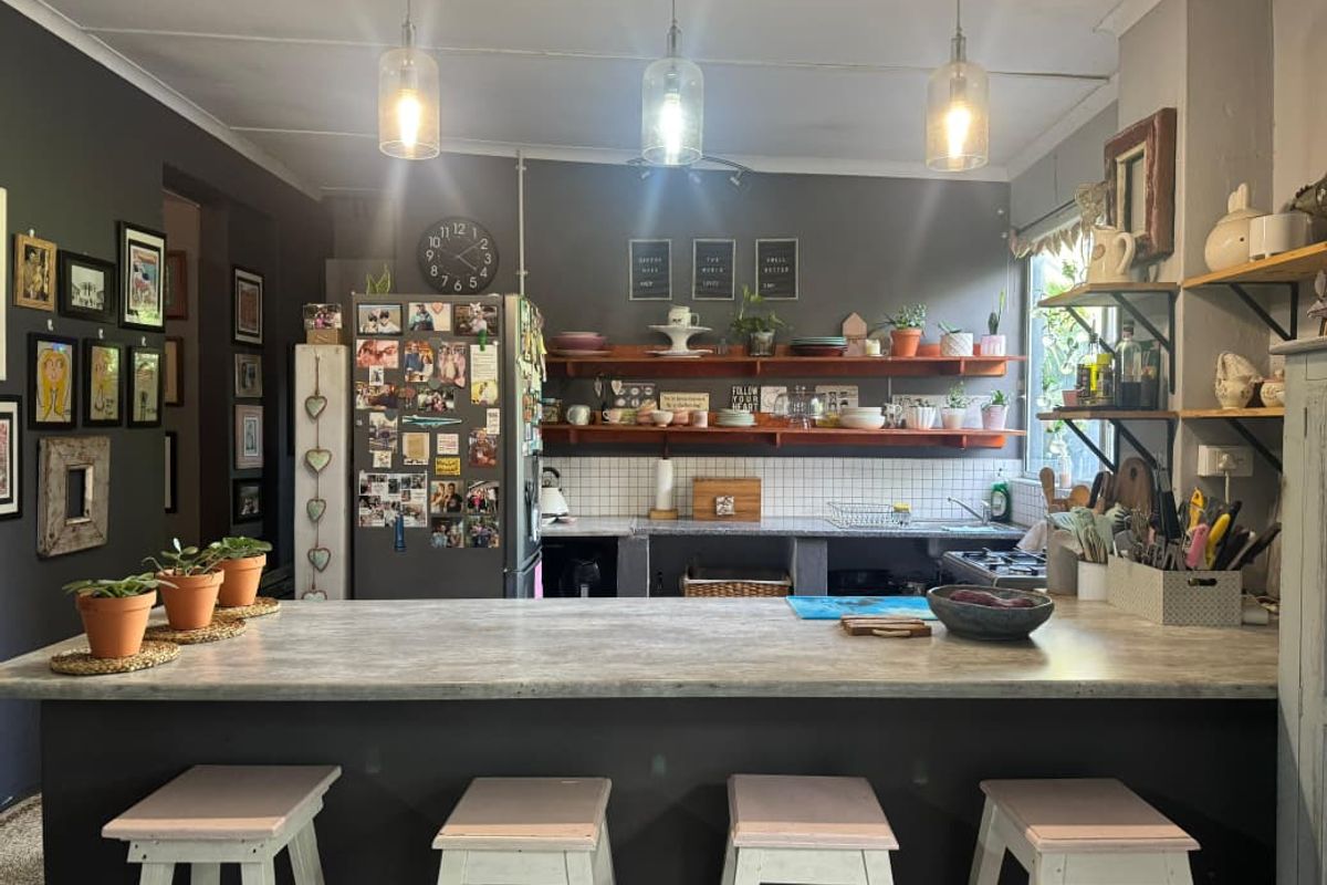 Beautiful forestry house and cottage for sale in Mandini - Photo 4