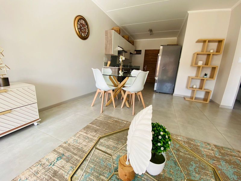 Modern 2 Bedroom Apartment for Sale in Glen Marais | Secure Lifestyle Living at Ingadi Villas - Photo 4