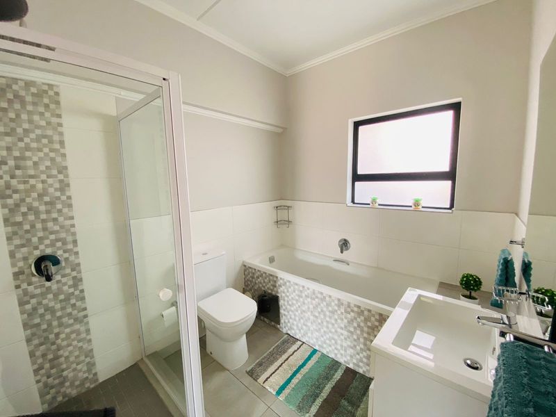 Modern 2 Bedroom Apartment for Sale in Glen Marais | Secure Lifestyle Living at Ingadi Villas - Photo 10