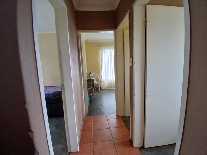 3-Bedroom Home for Sale in Geelhout View. - Photo 6