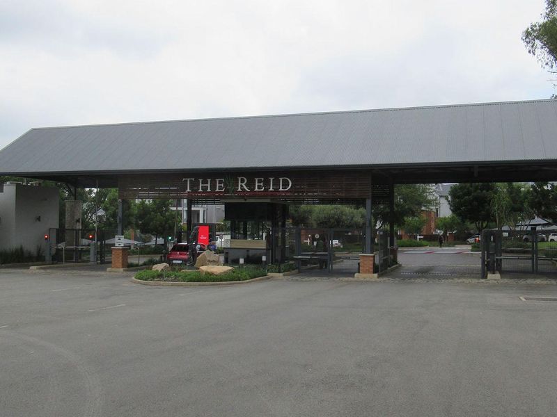 Modern 1-Bedroom Apartment for Sale in The Reid Lifestyle Estate – Stylish & Move-In Ready - Photo 10