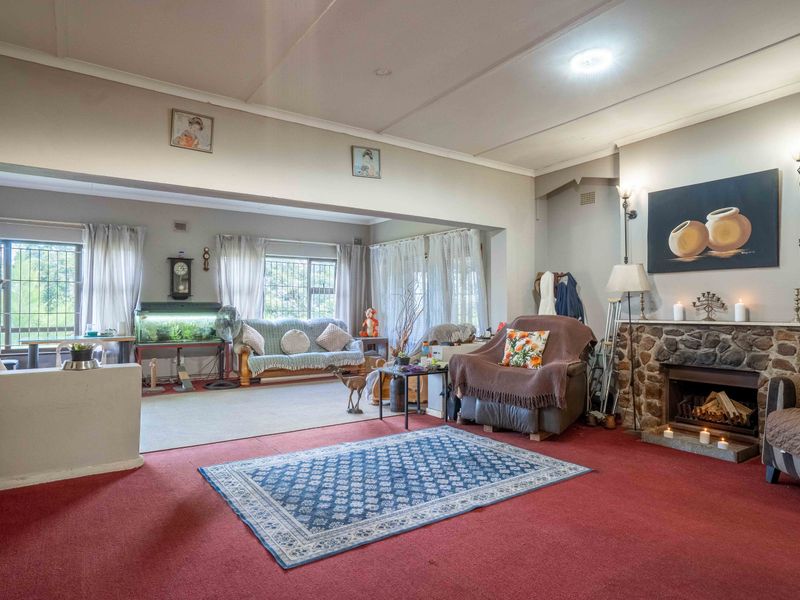 Bidding to start from R1,575mil!!  Live Auction!  On Show, by appointment,   Sat 18th April, 1-2pm - Photo 7