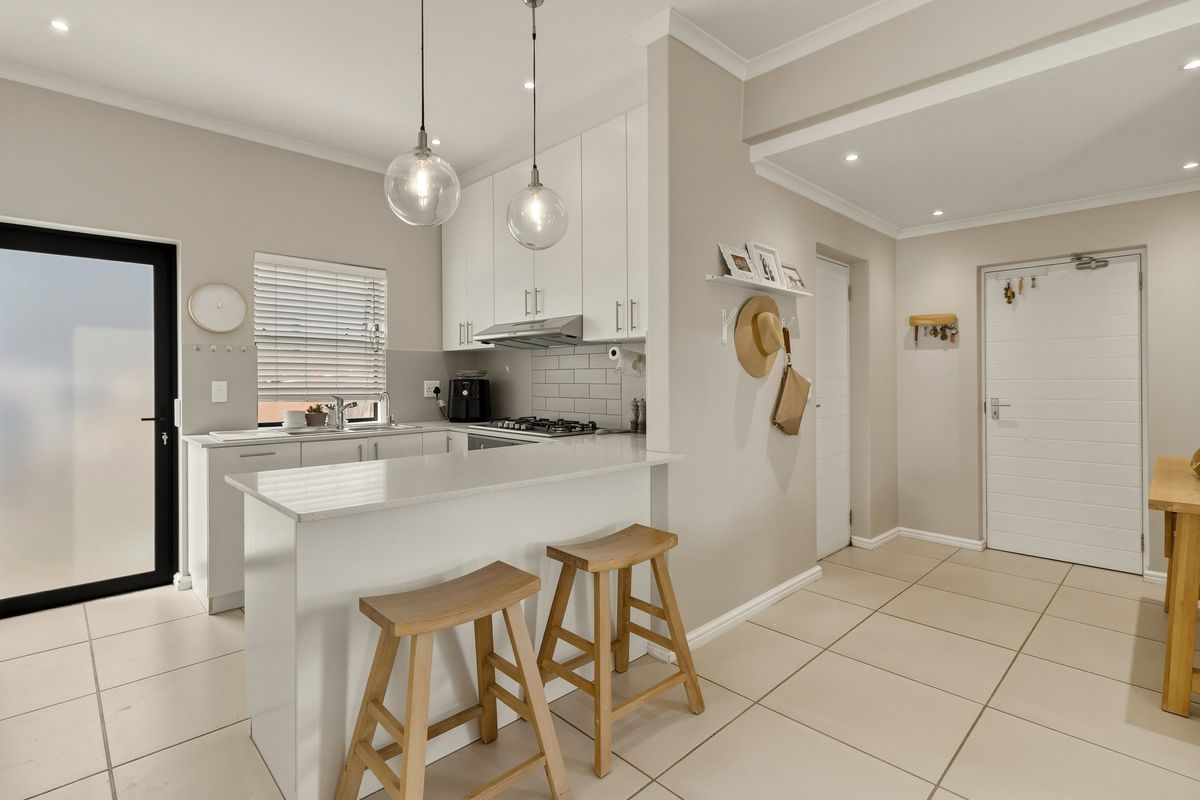 Where Your First Chapter Begins — Dam-Side Living with Space, Soul & Endless Potential - Photo 4