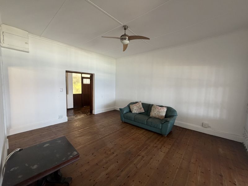 Endless Potential with Breathtaking Sea Views - Photo 7