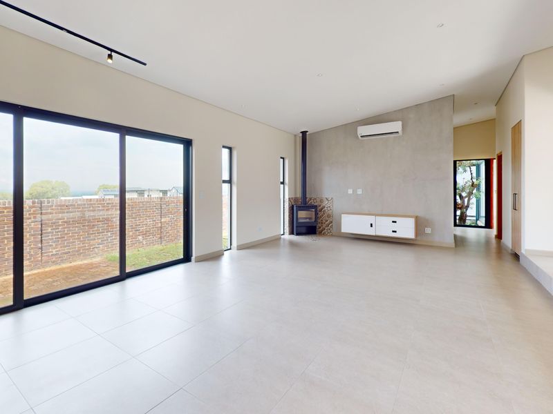 Elegant Family Living - Photo 4