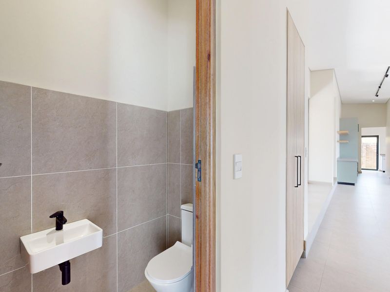 Elegant Family Living - Photo 7