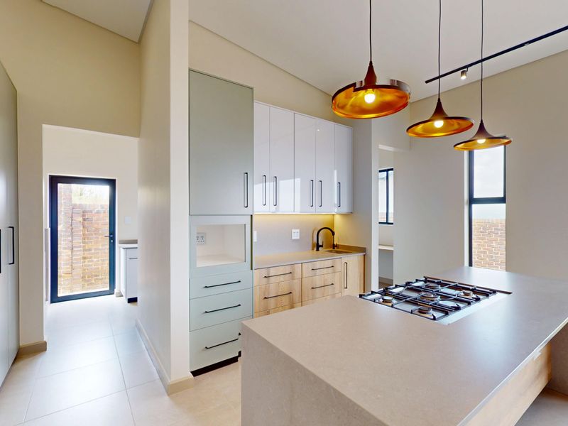 Elegant Family Living - Photo 5