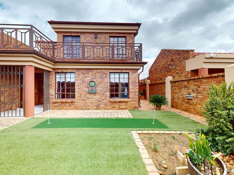 Starting to bid from R1 900 000.00! Non-Distressed Live Luxury Auction - Photo 3