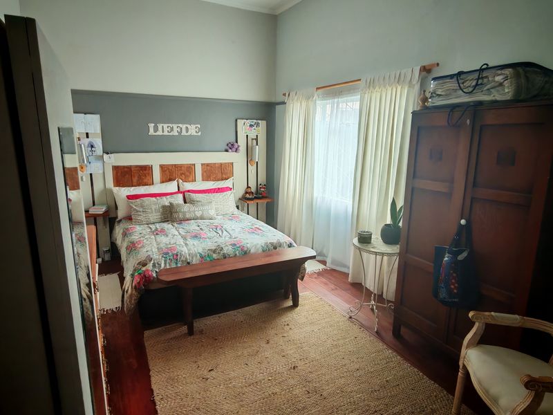 Karoo Cottage in Historic Old Cradock - Photo 10