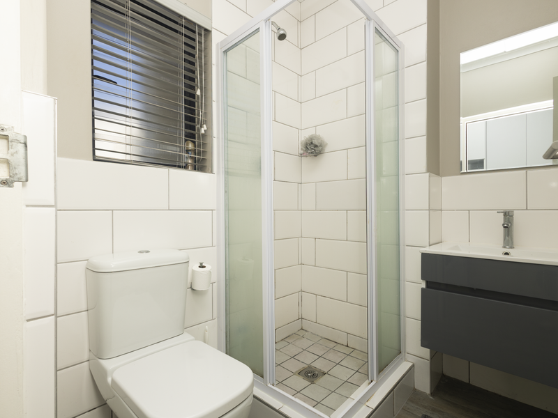 Charming studio apartment in Haasendal, Kuils River—perfect for first-time buyers or investors - Photo 6