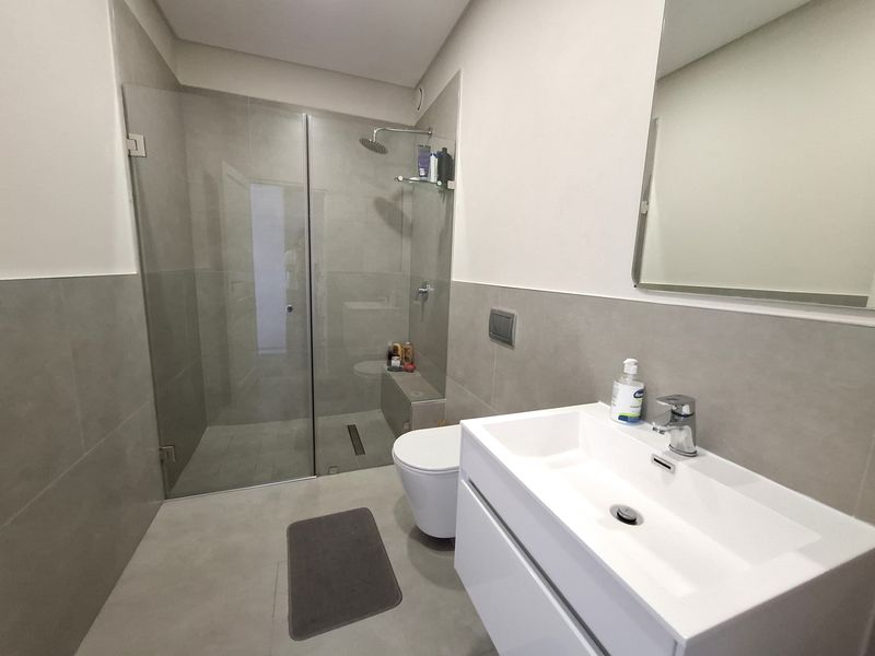 Modern 4 Bedroom Townhouse to Rent in Sandown, Blouberg – Secure Estate Living - Photo 5