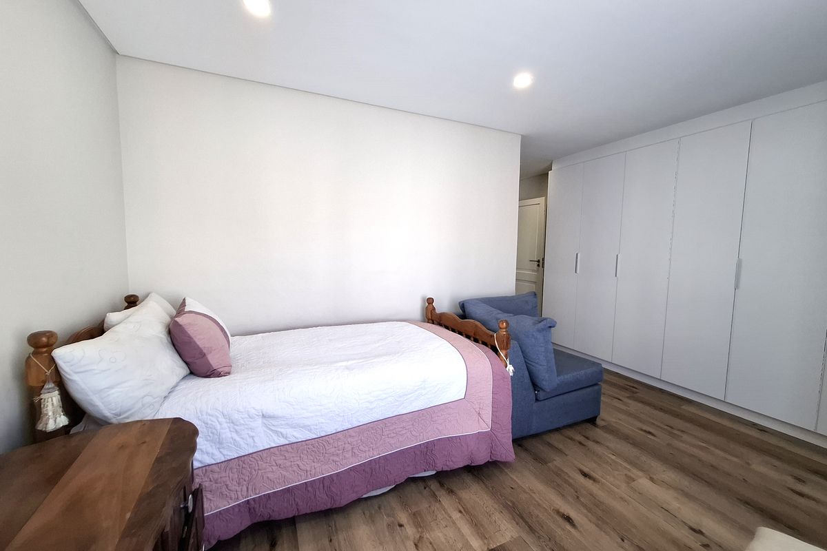 Modern 4 Bedroom Townhouse to Rent in Sandown, Blouberg – Secure Estate Living - Photo 4