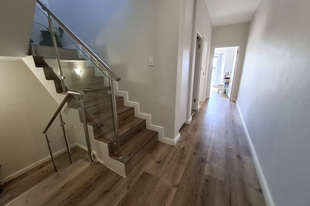 Modern 4 Bedroom Townhouse to Rent in Sandown, Blouberg – Secure Estate Living - Photo 3