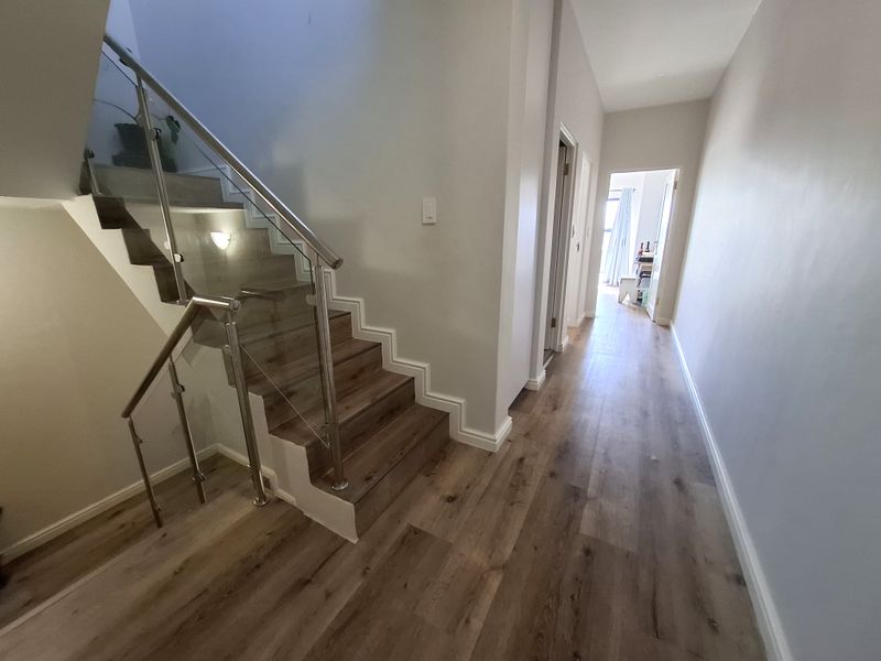 Modern 4 Bedroom Townhouse to Rent in Sandown, Blouberg – Secure Estate Living - Photo 3