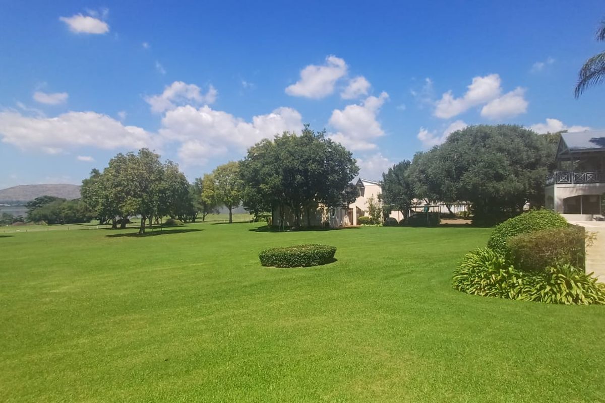 Ideal Weekend Family Getaway Home - Photo 3