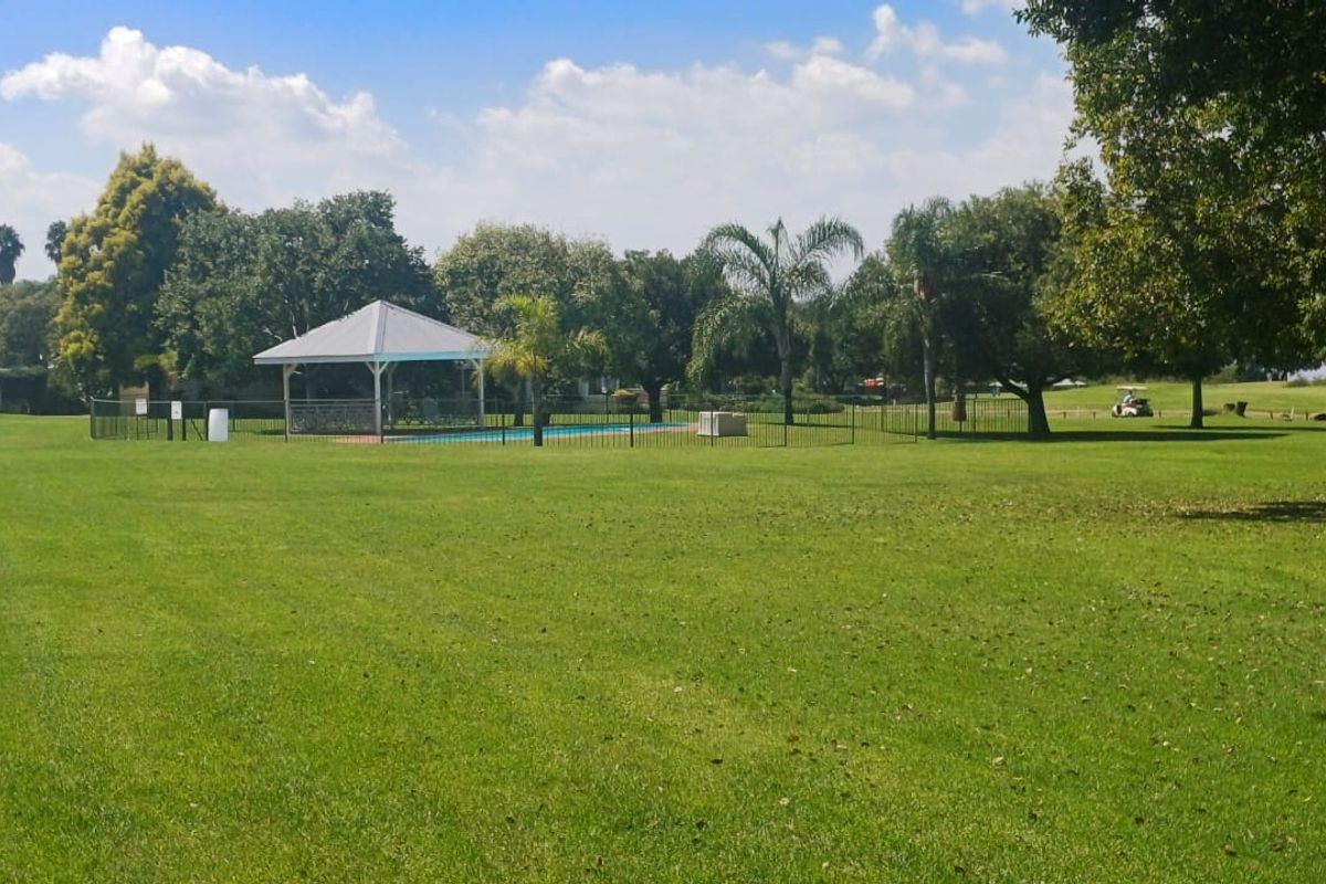 Ideal Weekend Family Getaway Home - Photo 5