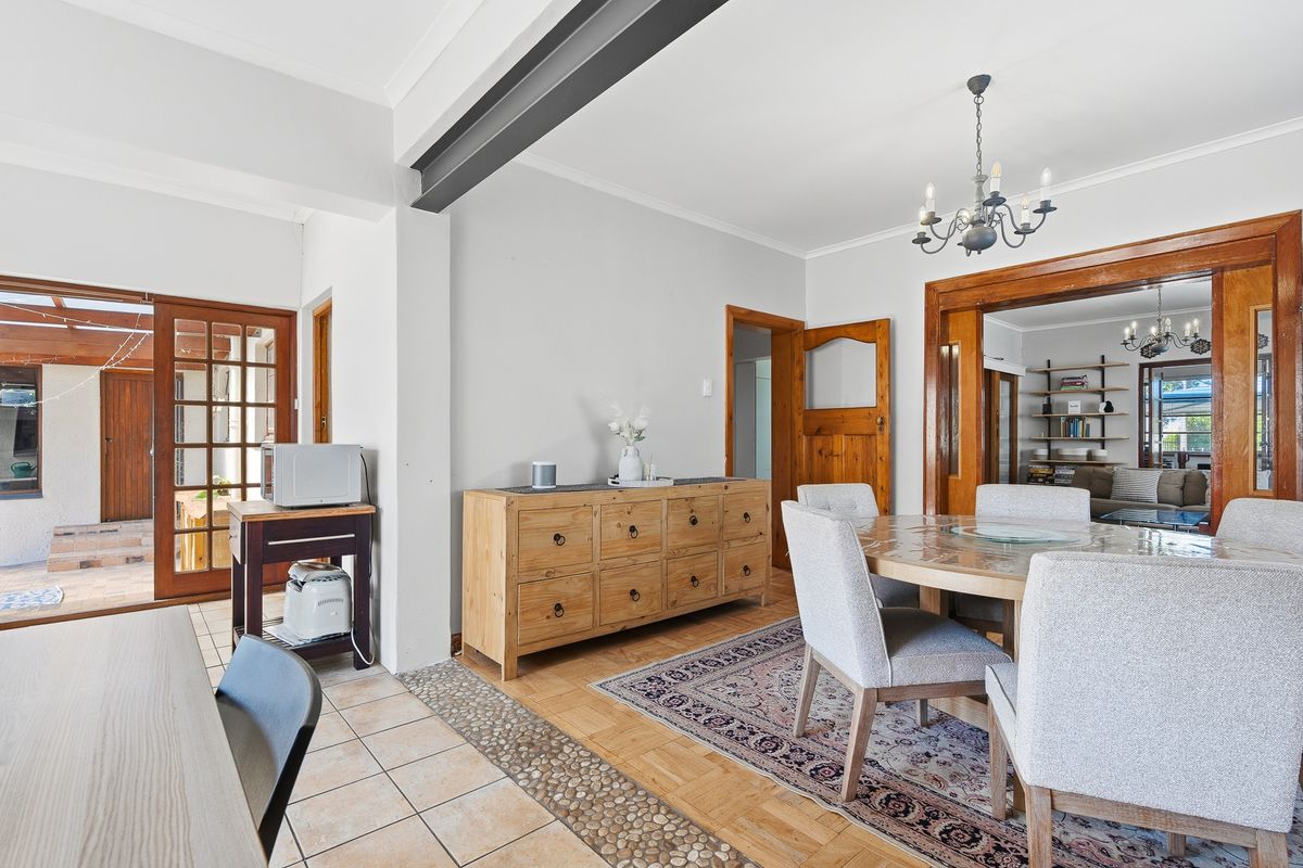 Versatile Family Home with Cottage, Pool & Prime Pinelands Location - Photo 5