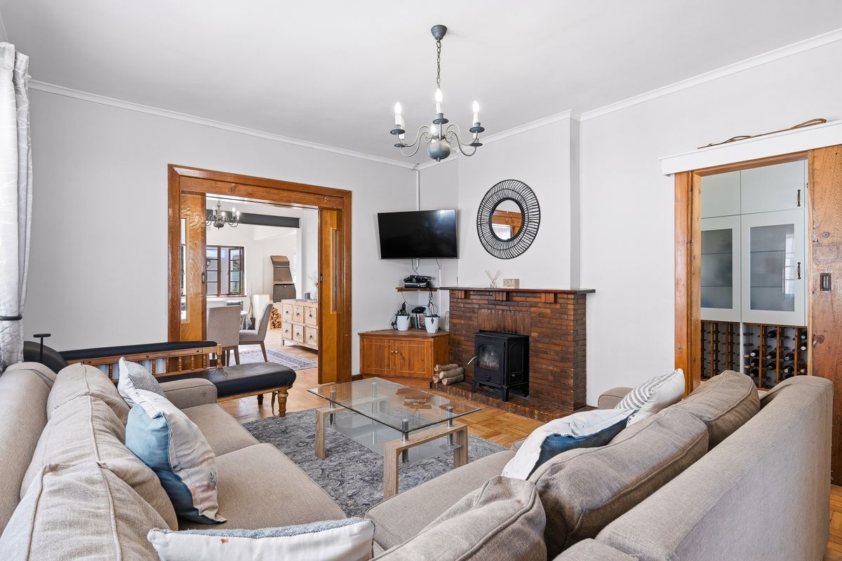 Versatile Family Home with Cottage, Pool & Prime Pinelands Location - Photo 4