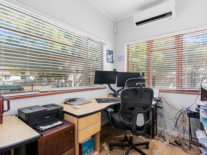 Versatile Family Home with Cottage, Pool & Prime Pinelands Location - Photo 6