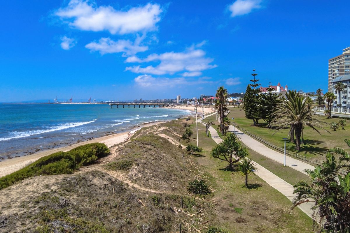 The Seagull – Sophisticated Coastal Living - Photo 5