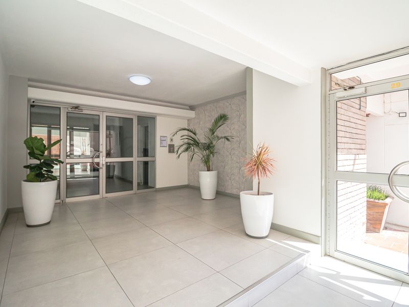 The Seagull – Sophisticated Coastal Living - Photo 6