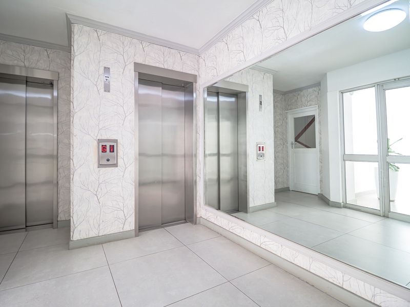 The Seagull – Sophisticated Coastal Living - Photo 7