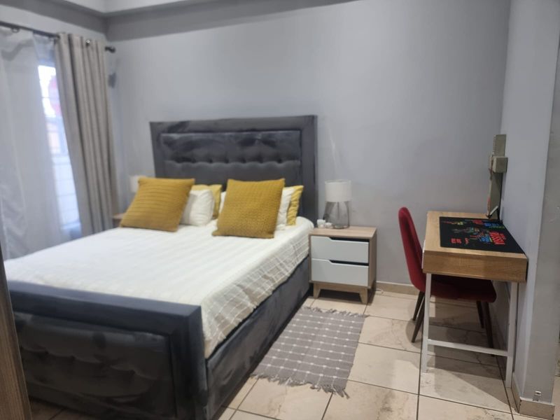 Townhouse For Sale In Rustenburg - Photo 7